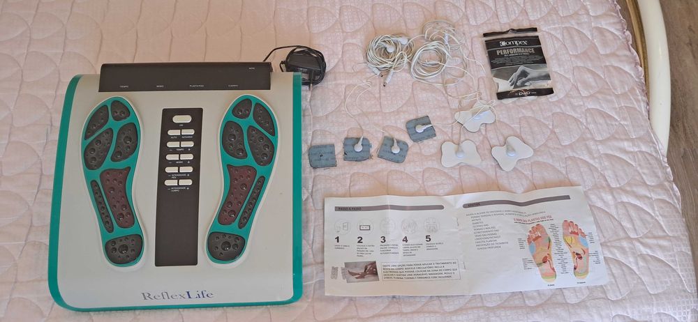Masssageador de pés e pernas com comando reflexlife