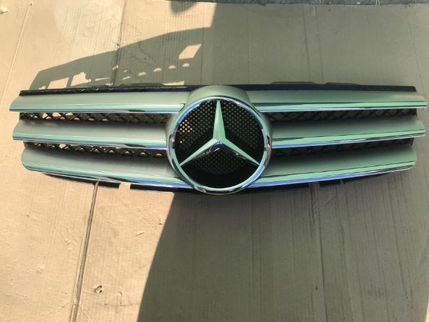 Archiwalne Mercedes e klasa 212 lift pas przedni belka