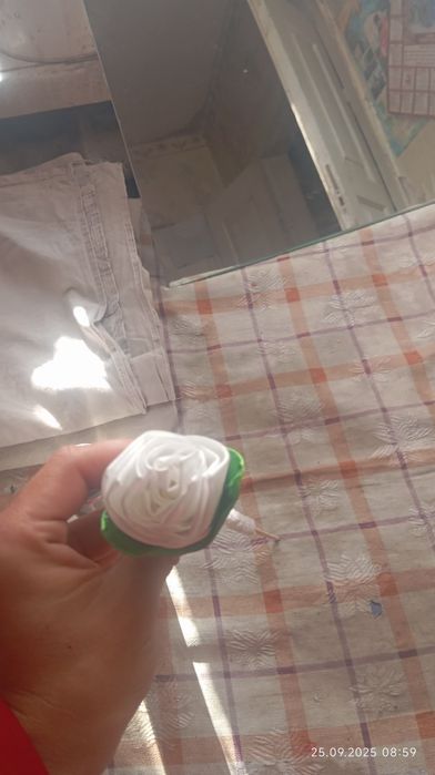 Одна квіточка 150 грн