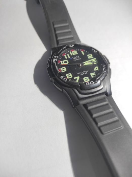 Продам часы наручные Q&Q