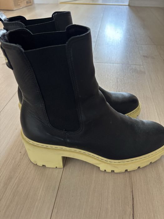 Skorzane buty Ryłko 38 botki
