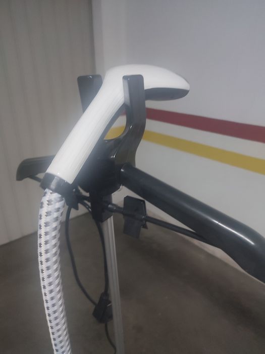 Ferro  de passar a vapor vertical