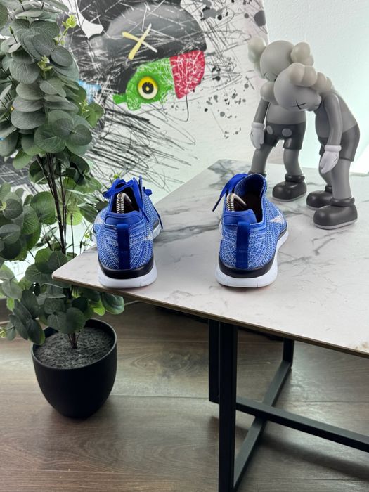 Кросівки Nike Free TR 38.5 розмір Е14150