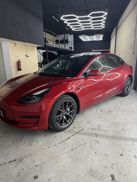 Tesla model 3 SR Plus LFP