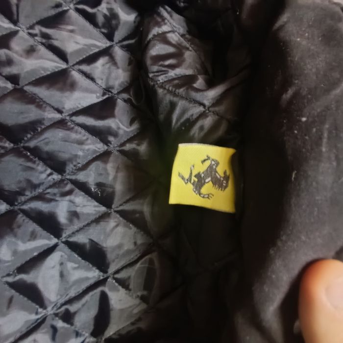 Sprzedam kurtkę ferrari F1