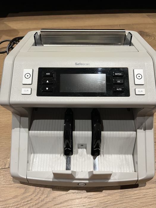 Liczarka do banknotów Safescan 2210
