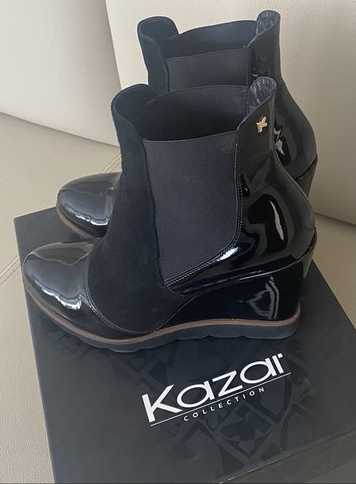 Botki na koturnie KAZAR 40