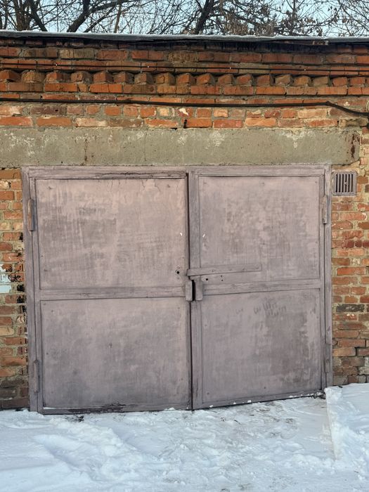 Продам гараж в коперативі гск східний ринок владімир