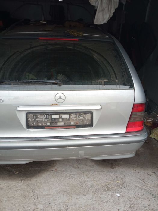 Мерседес w202 запчастини ,крила ...