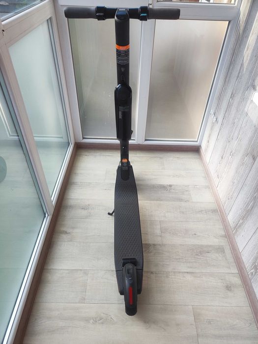 Електросамокат Ninebot by Segway KickScooter ES4
