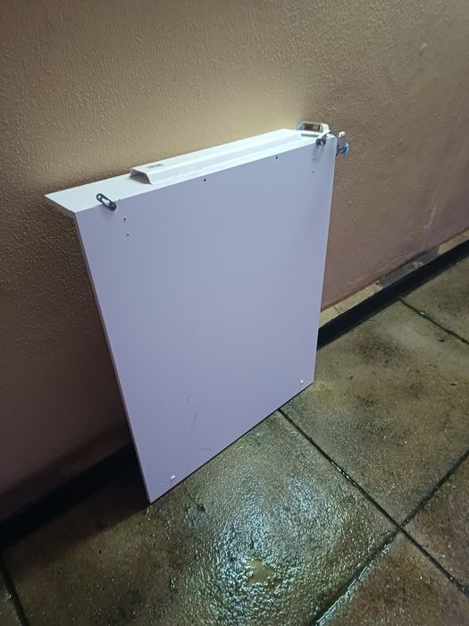 Vendo espelho para casa de banho novíssimo