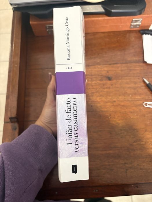 Livro de Direito como novo!