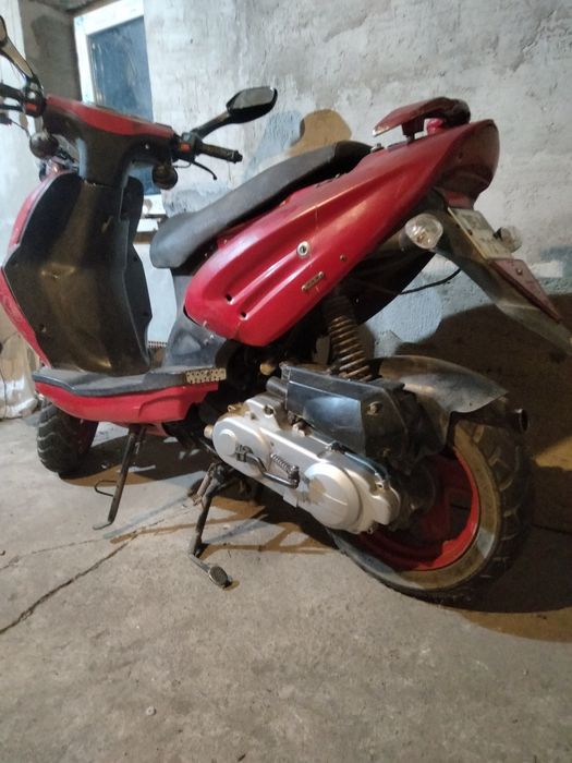 Продам Скутер кануни