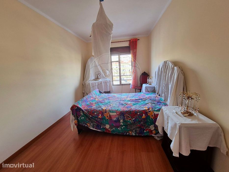 Apartamento T4 para venda