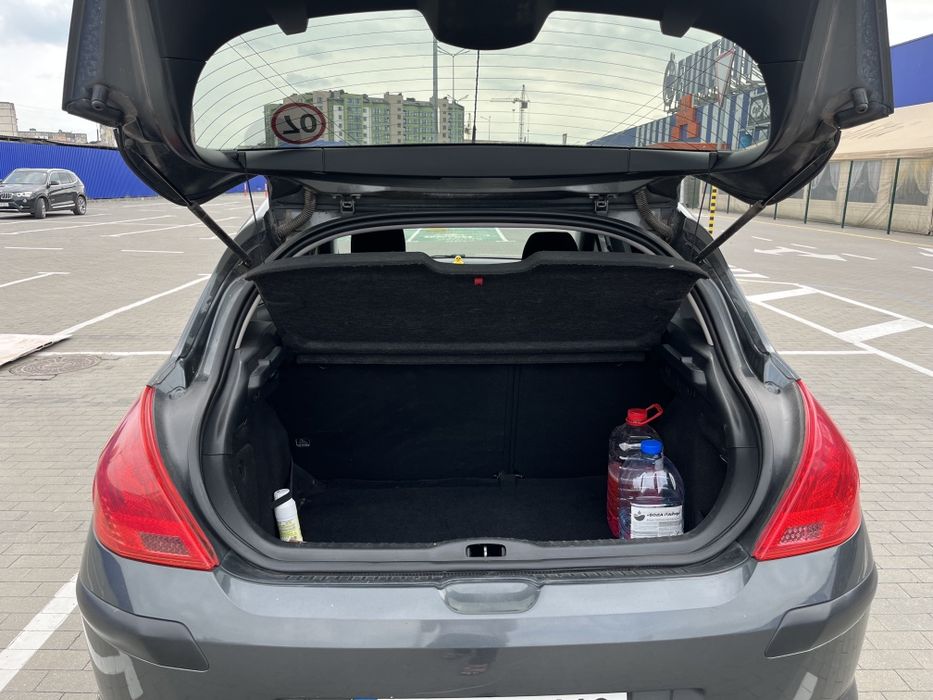 Продам Peugeot 308, газ-бензин 1,6