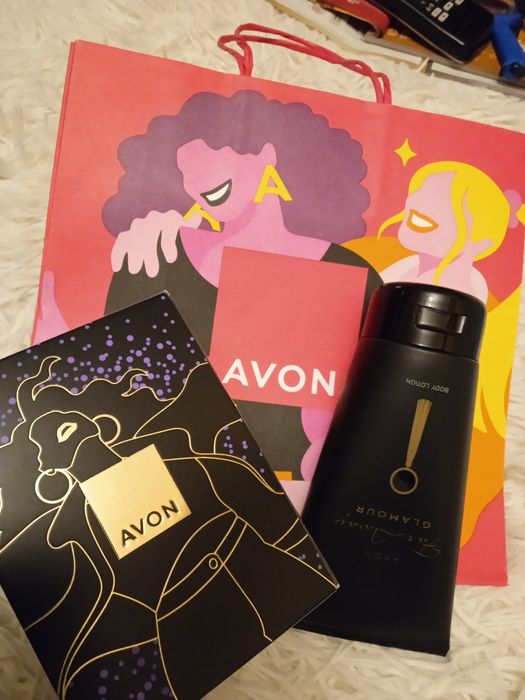 Far Away Glamour Perfumy damskie zestaw prezent