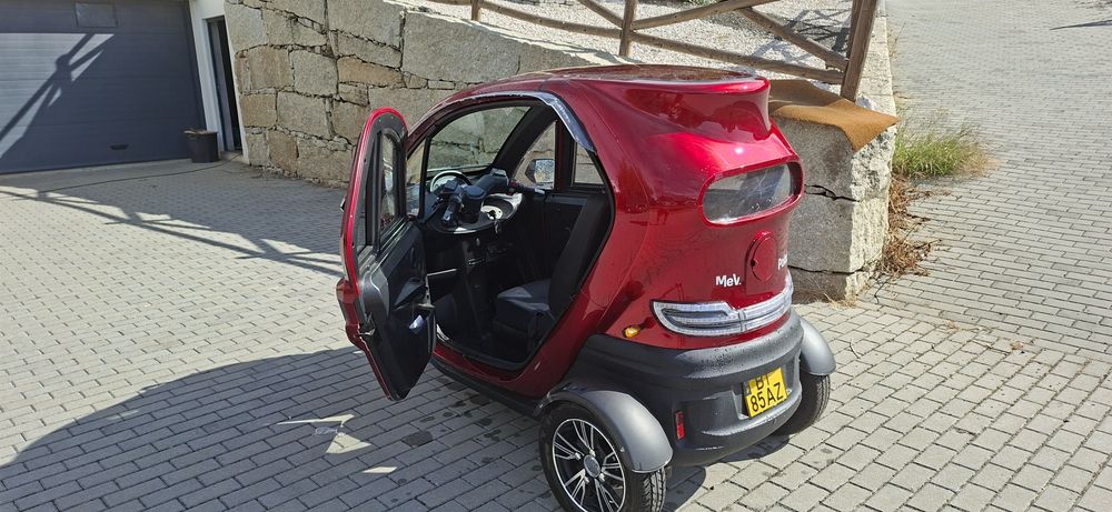 Triciclo Mev Polaris eléctrico