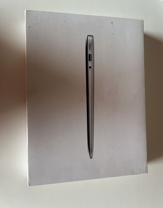 Apple MackBook Air 13”