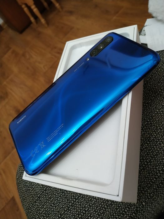 Xiaomi mi 9lite.6/128 новий.