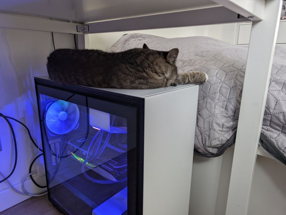 Zestaw Gamingowy RTX 4070 ti / i5-13600KF / 32GB RAM /  + Akcesoria