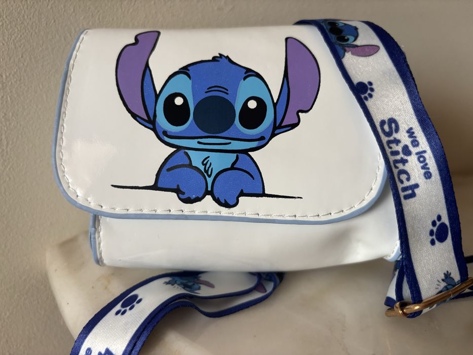 Mala stitch nova menina