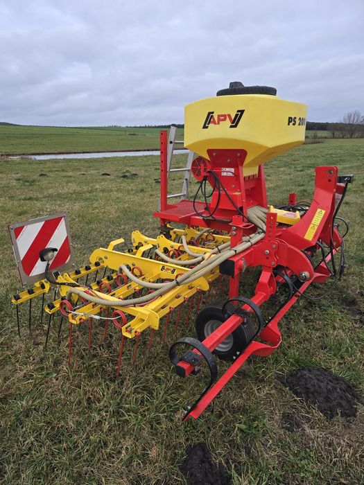 Siewnik Agregat do siewu i podsiewu traw APV GS 300 M1  PS 200 M1