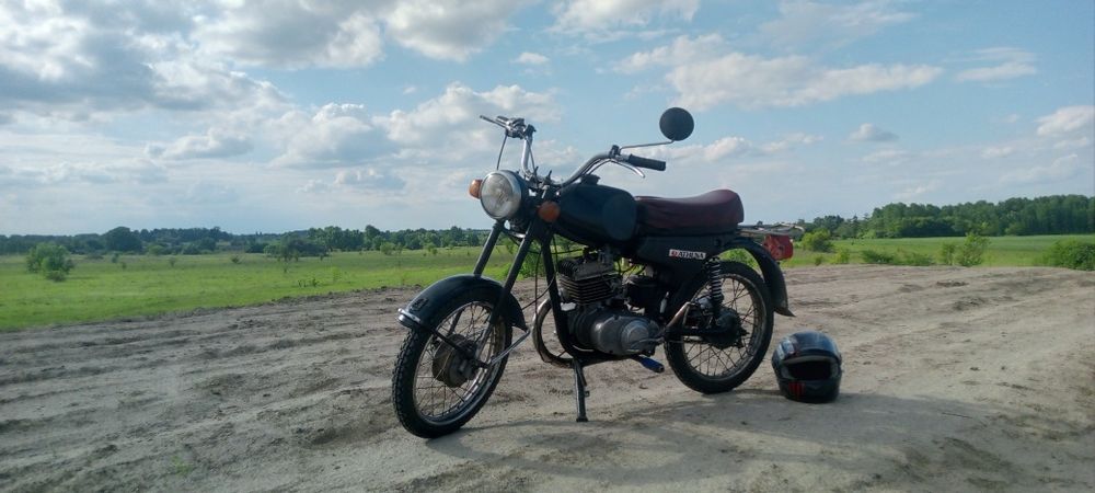 Мопед карпати 125сс чорні