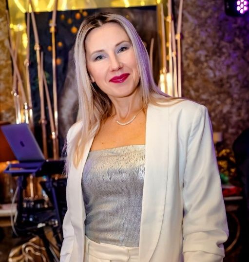 ВЕДУЧА веселих свят Юлія Стелар + діджей