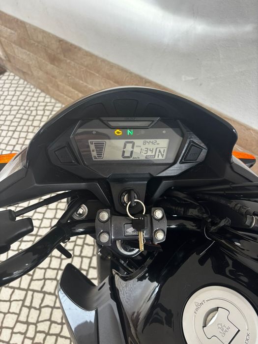 Vendo cbf125f de 2023