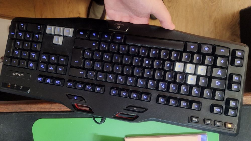 Podswietlana klawiatura gamingowa Logitech G105  programowalne klawisz