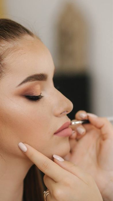 Візажист - Стиліст Макіяж 600грн