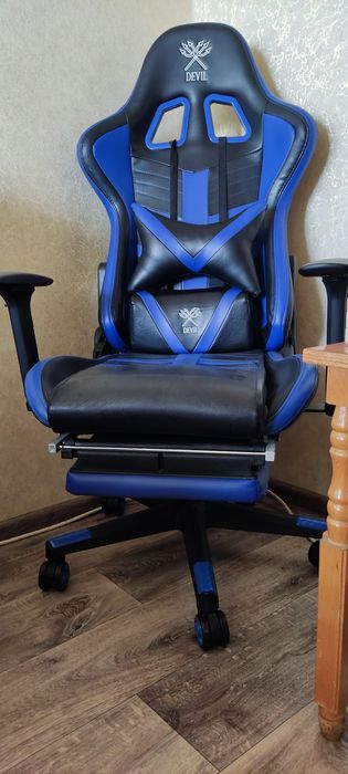 Геймерське крісло