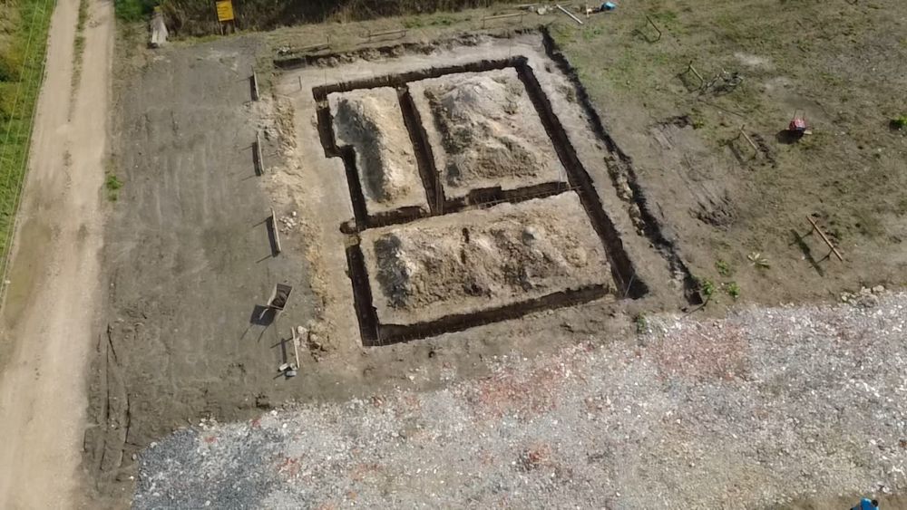 Usługi koparko ładowarka wykopy pod fundamenty
prace ziemne
niwelacja