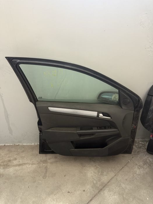 Porta Frente Esquerda Opel Astra H Caravan (Completa)
