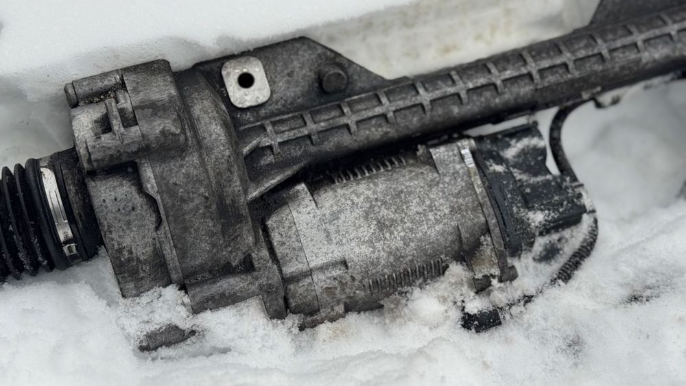 Електро рульова рейка БМВ Е90 Е91 Электро рулевая рейка e90 e91 Шрот