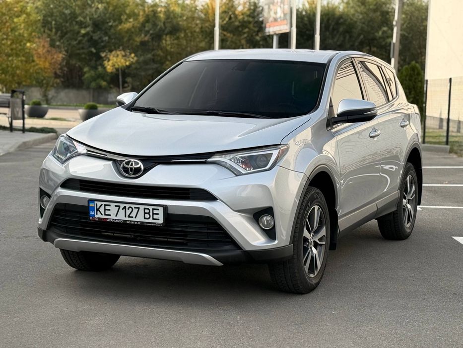Продам Toyota Rav-4 AWD