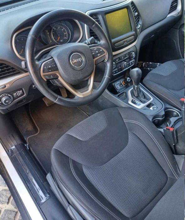 Jeep Cherokee KL, рідний "індіанець", робив для себе, не "перекуп"