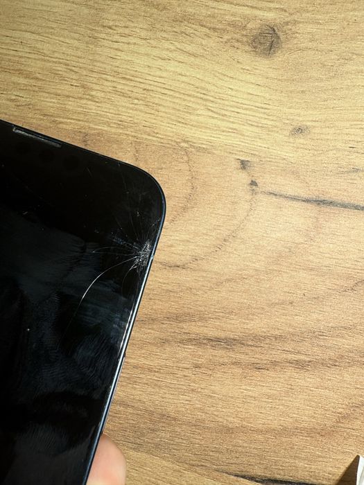 Iphone 13 GRATIS trzy casy