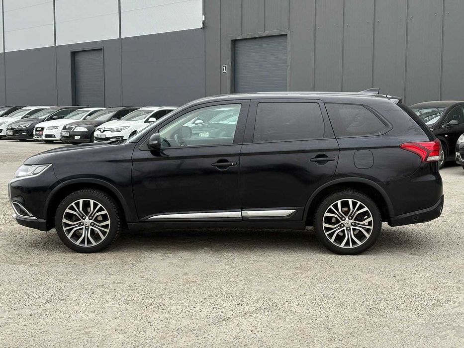Mitsubishi Outlander III 2017