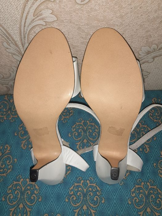 Босоножки Босоніжки