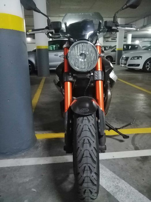 Moto Guzzi Griso 1200 SE
