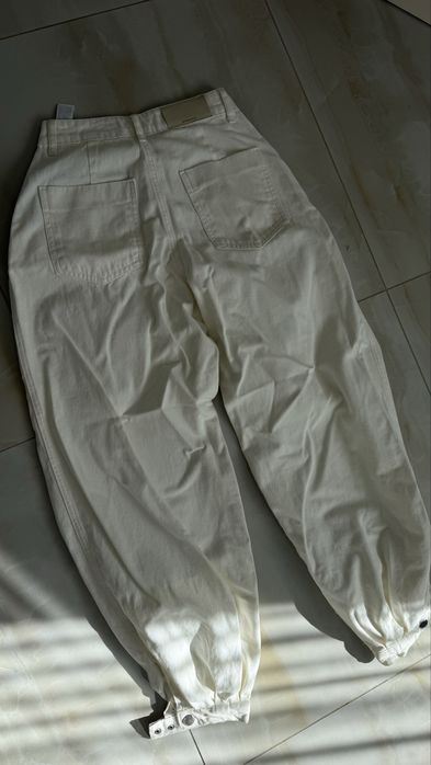 Джинси Stradivarius 32 розмір