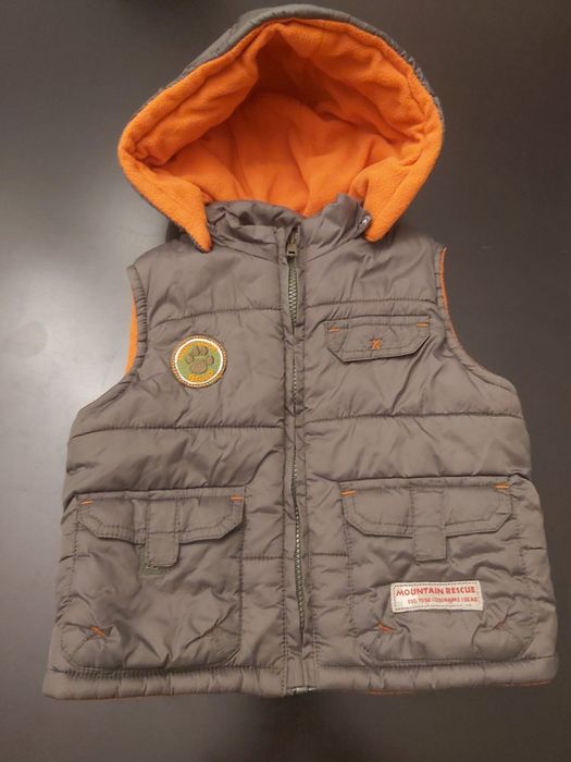 Ciepły bezrękawnik z odpinanym kapturem 92 c&a baby club