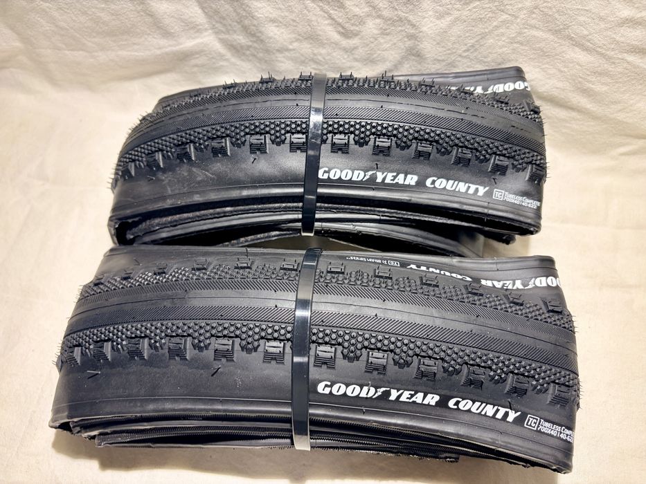 Opony GOODYEAR County 700x40c zwijane TubeLess ready