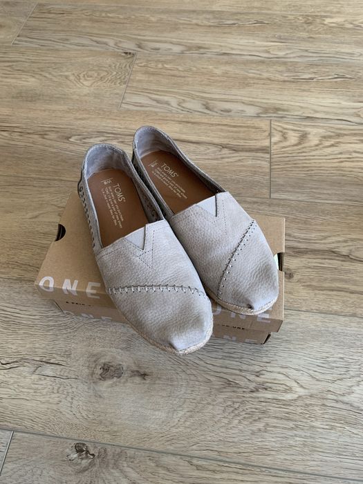 Szare skórzane espadryle rozmiar 36,5 Toms Drizzle Grey Nubuck Classic