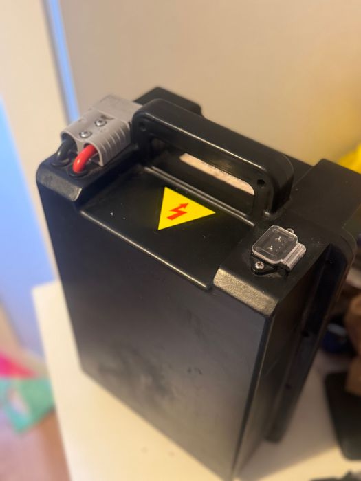 Bateria litowa 72V 50Ah (3.6 kWh) z BMS – stan idealny