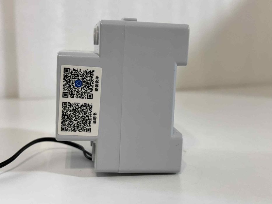 Inteligentny miernik energii Wi-Fi z wyświetlaczem LCD