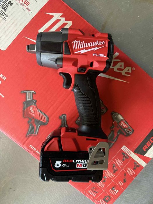 Klucz udarowy Milwaukee M18 FMTIW2F12+Bateria 5.0ah 881nm