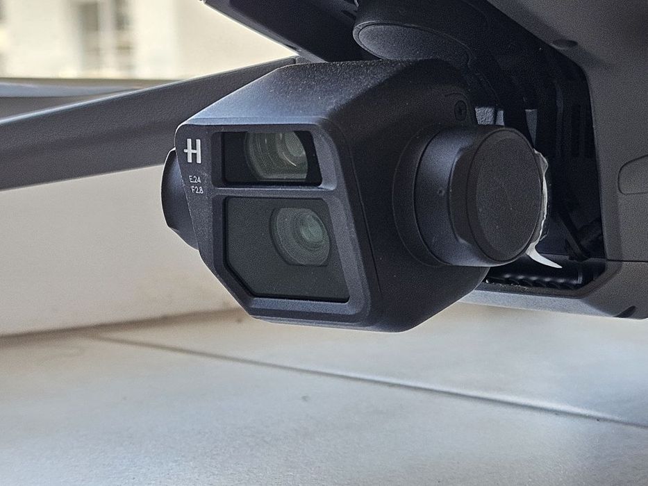 DJI MAVIC 3 fly more combo