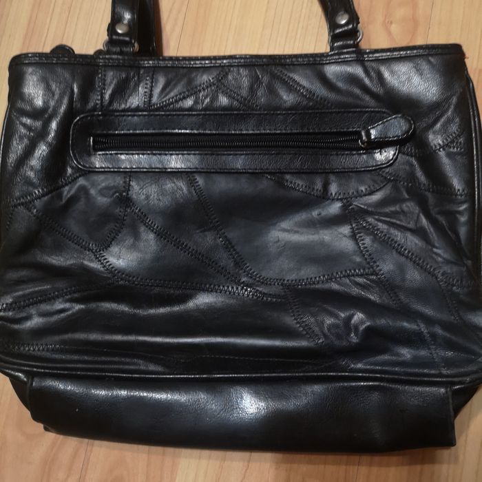 Torebka  vintage z długimi  skóra